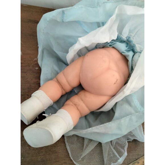 Vintage 1973 Baby Crissy Doll, Life Size - Picture 4 of 5